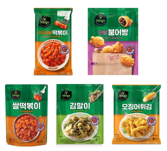 ▲비비고 K-스트리트 푸드 제품 / 사진=CJ제일제당 비비고 ‘K-스트리트 푸드’ 인기…붕어빵·떡볶이 매출 10억 돌파