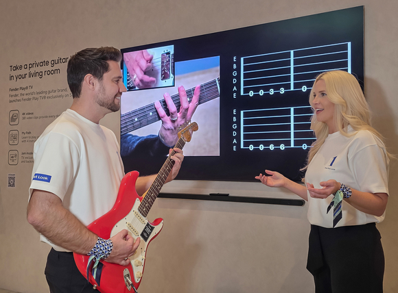 삼성전자, 기타 학습 플랫폼 펜더 플레이 TV 론칭