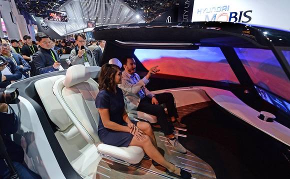▲‘CES 2019’의 현대모비스 전시관에 전시된 인포테인먼트 시스템 / 사진=현대모비스
