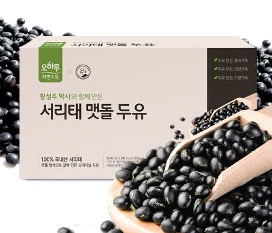 사진=CJ ENM 오쇼핑부문의 식품 PB ‘오하루 자연가득’이 100% 국산 서리태를 껍질째 간 ‘서리태 맷돌 두유’ 제품을 론칭했다