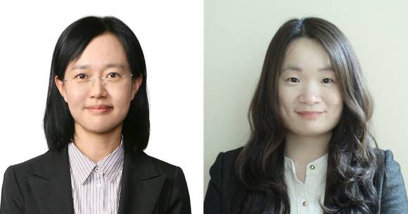 ▲자발광 QLED 연구를 네이처에 게재한 삼성전자 종합기술원 장은주 펠로우(왼쪽)와 원유호 전문연구원 / 사진=삼성전자