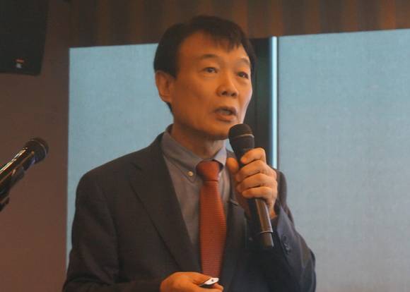 ▲권영범 영림원소프트랩 대표가 코스닥 시장 상장을 앞두고 23일 열린 기자간담회에서 회사의 비전을 설명하고 있다. / 사진=영림원소프트랩