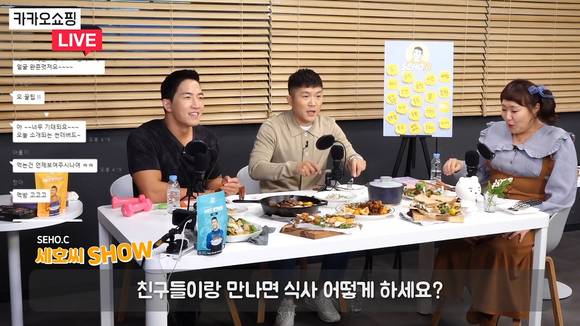 ▲카카오쇼핑라이브가 6개월 만에 누적 시청 1000만 회를 돌파했다. / 사진=카카오커머스