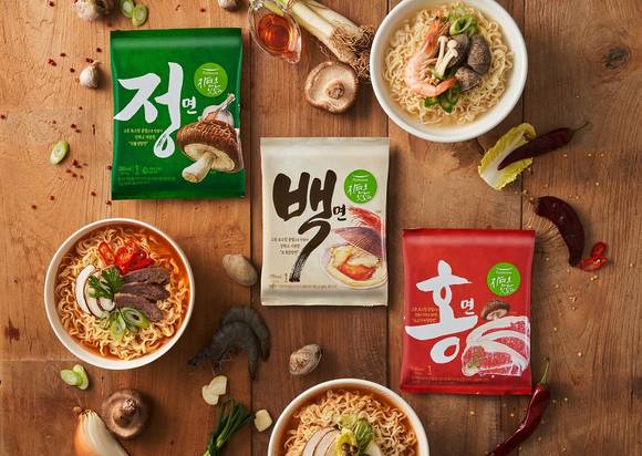 ▲풀무원의 ‘자연은 맛있다 정백홍’ / 사진=풀무원