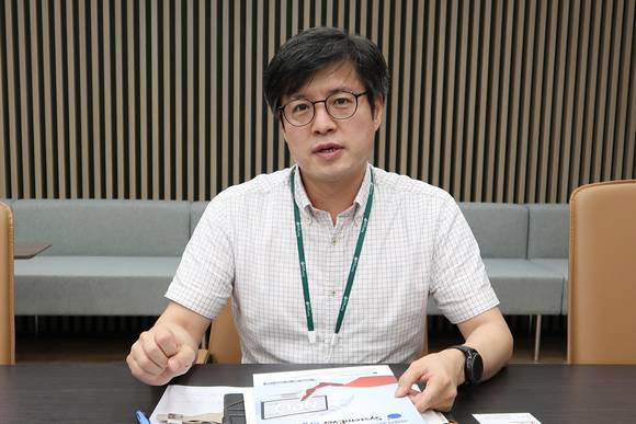 ▲문성호 부장은 “시스템에버 비영리를 통해 비영리법인의 운영을 더 쉽고 정확하게 해 투명성을 높여 기부문화가 확산되는데 일조할 수 있기를 바란다”고 말했다.