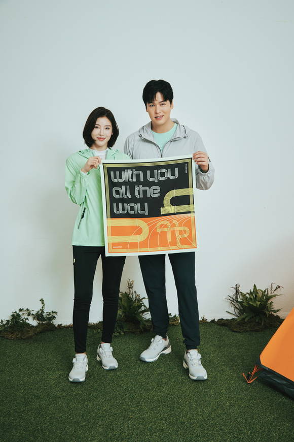 ▲마운티아 712 크루 모집 화보컷 / 사진=마운티아