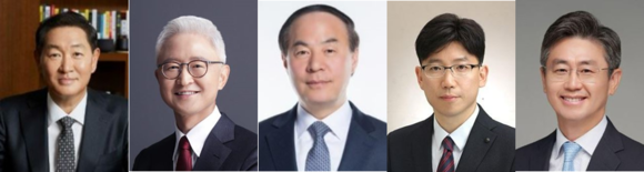 ▲(왼쪽부터) 한종희 삼성전자 대표이사 부회장 겸 DX부문장, 생활가전사업부장, 경계현 삼성전자 대표이사 겸 DS부문장 SAIT 원장, 전영현 삼성전자 미래사업기획단장 부회장, 용석우 삼성전자 DX부문 영상디스플레이사업부장 사장, 김원경 삼성전자 Global Affairs실장 사장 / 사진=삼성전자 삼성전자, 한종희·경계현 투톱 체제 유지…미래사업기획단 신설