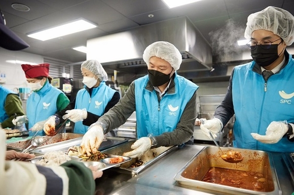 SPC그룹 허영인 회장, 설 명절 맞아 전국서 나눔 활동