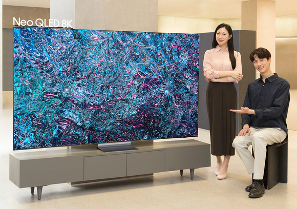 ▲삼성전자 Neo QLED 8K / 사진=삼성전자 삼성전자, AI TV 앞세워 상반기 글로벌 TV 시장 1위 달성