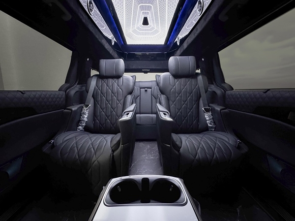 고저스리무진, 카니발 하이리무진 ‘BASE’ 모델 즉시 출고 시스템 적용