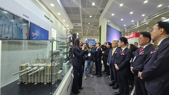 [현장] 효성·LS, ‘에너지 고속도로’ 겨냥…HVDC 경쟁구도 부각