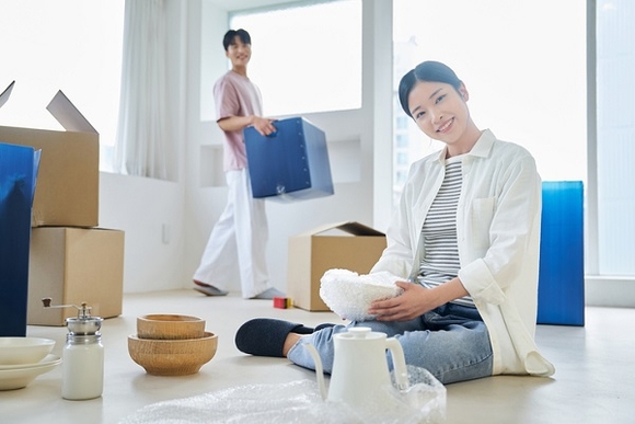 형식보다 실속… 결혼자금 부담 속 결혼 방식 달라졌다