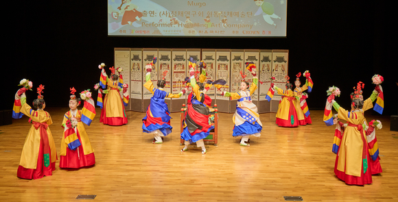 크라운해태제과, 300회 맞이 영재한음회 특별 공연 열어